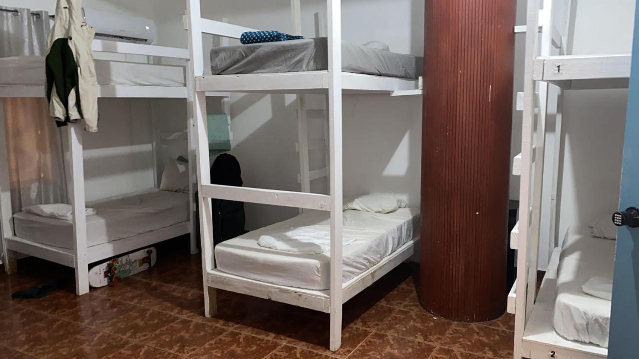 Beach Dorms San Juan Dış mekan fotoğraf