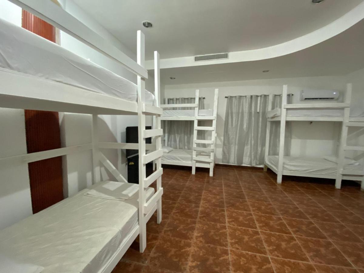 Beach Dorms San Juan Dış mekan fotoğraf