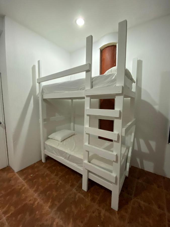 Beach Dorms San Juan Dış mekan fotoğraf